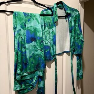 Floral 2 Piece with Flare pants size 1X